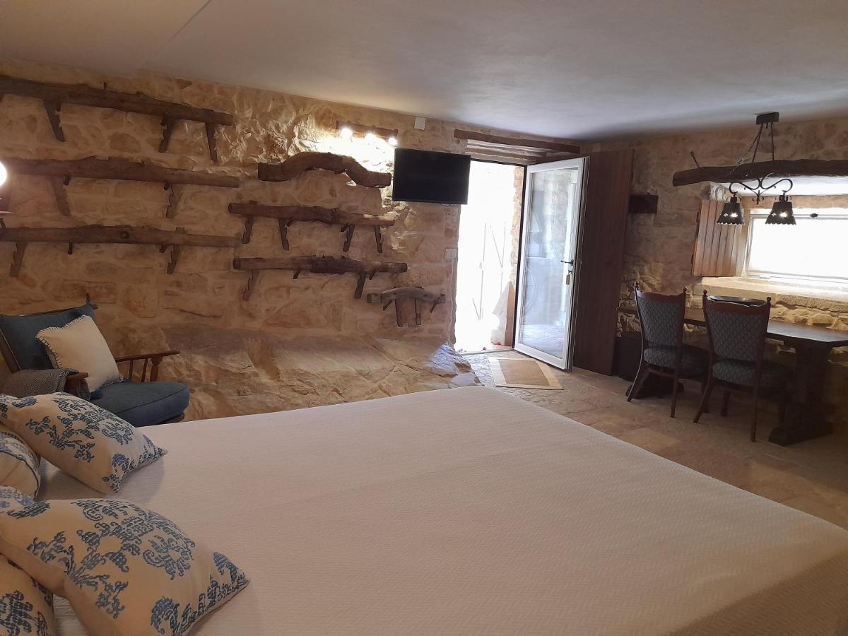 Homestay Casarao Do Largo Da Eira Tomar