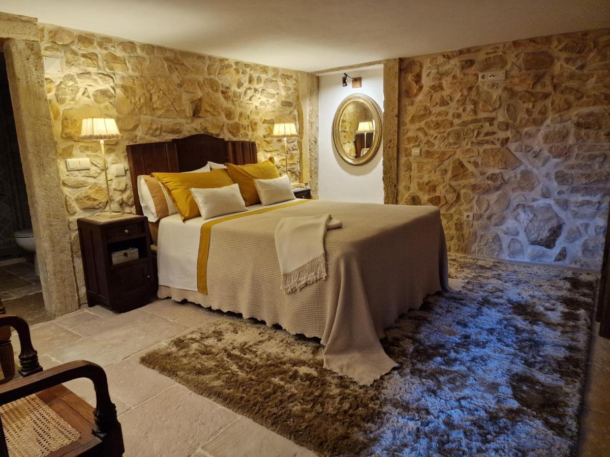 Homestay Casarao Do Largo Da Eira Tomar