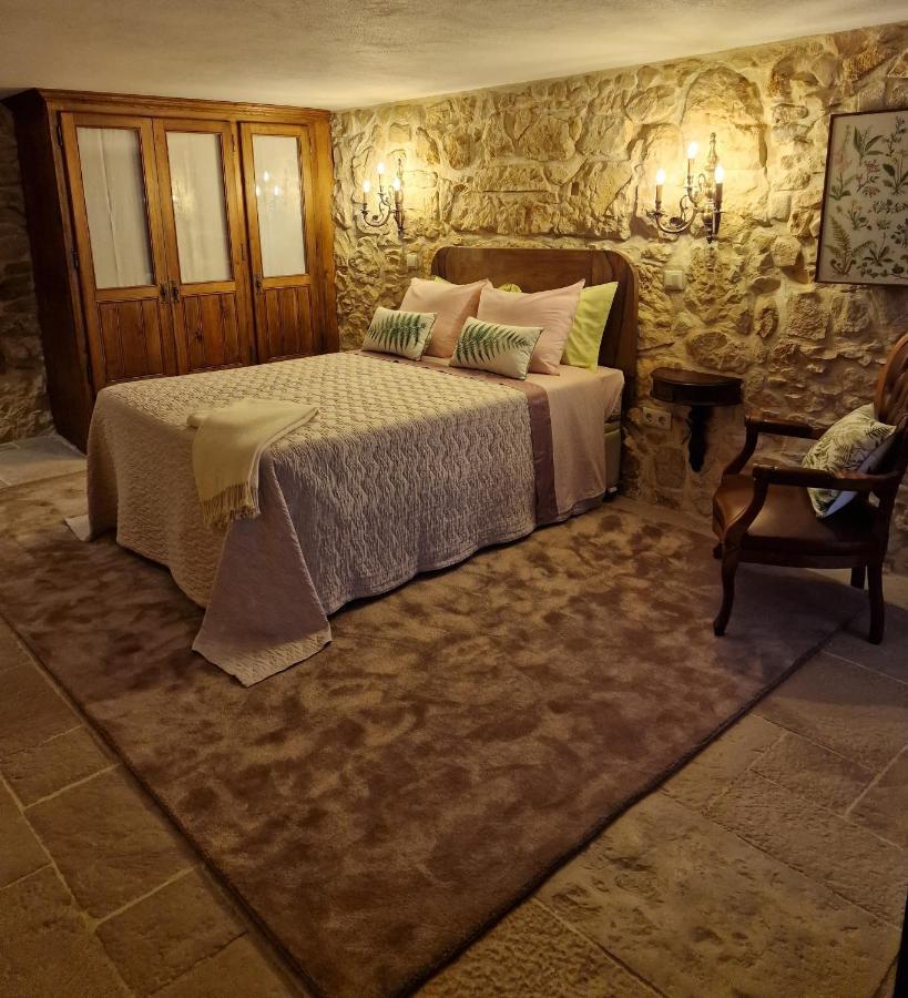 Homestay Casarao Do Largo Da Eira Tomar